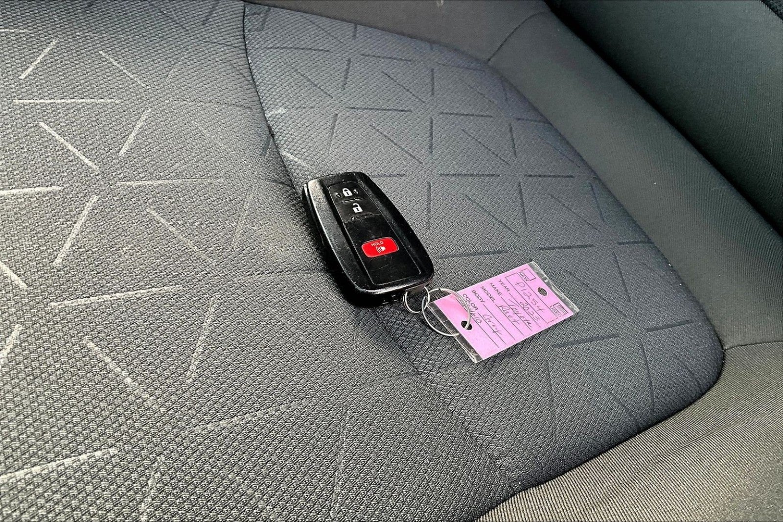 2023 Toyota RAV4 XLE