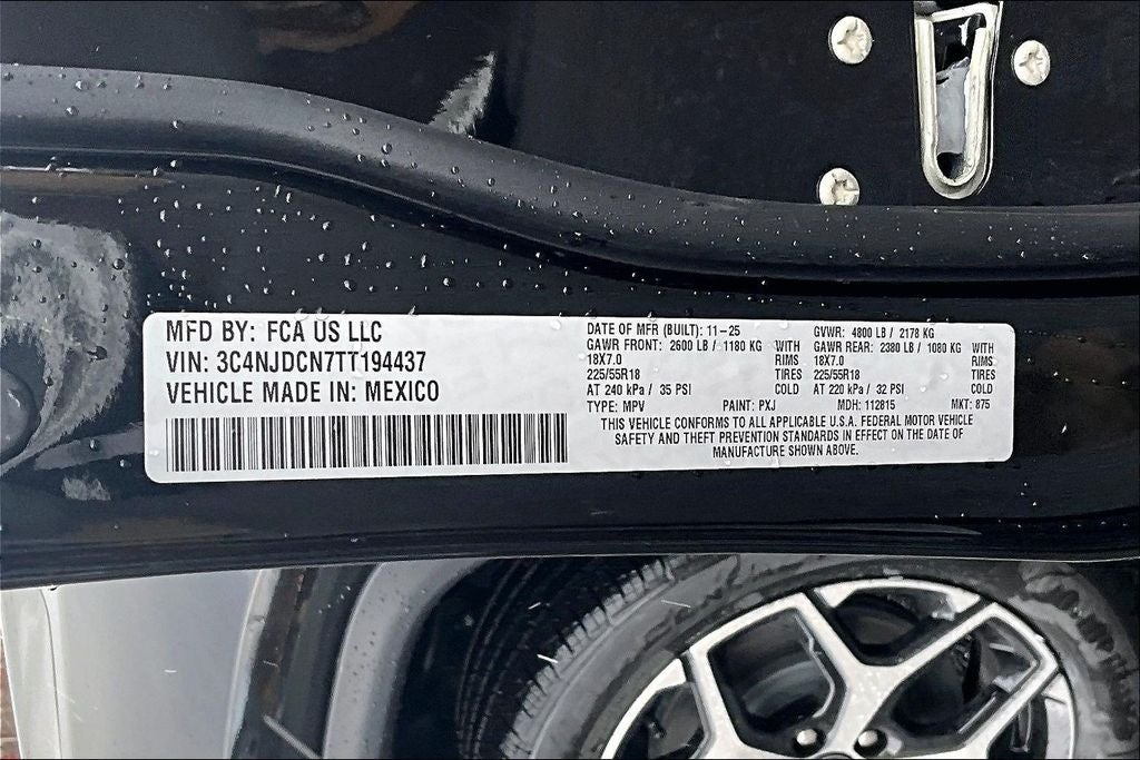 2026 Jeep Compass COMPASS LIMITED 4X4