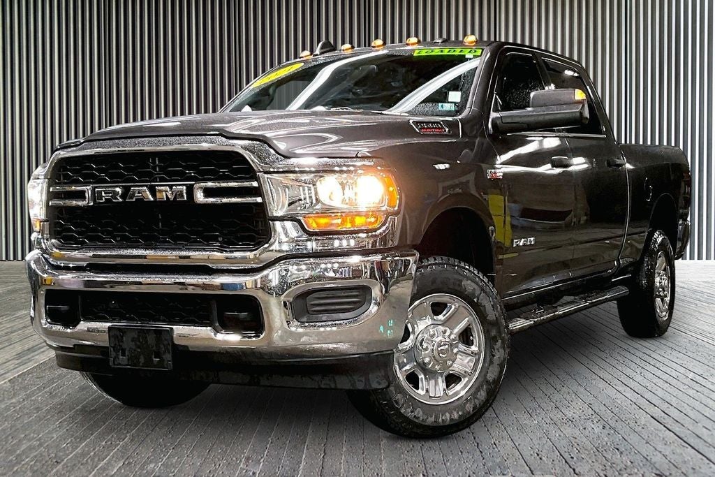 2021 RAM 2500 Tradesman Crew Cab 4x4 6'4' Box