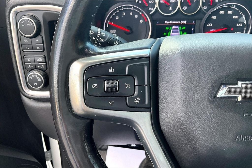 2021 Chevrolet Silverado 1500 4WD Crew Cab Short Bed RST