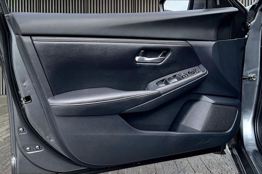 2023 Nissan Sentra SV Xtronic CVT