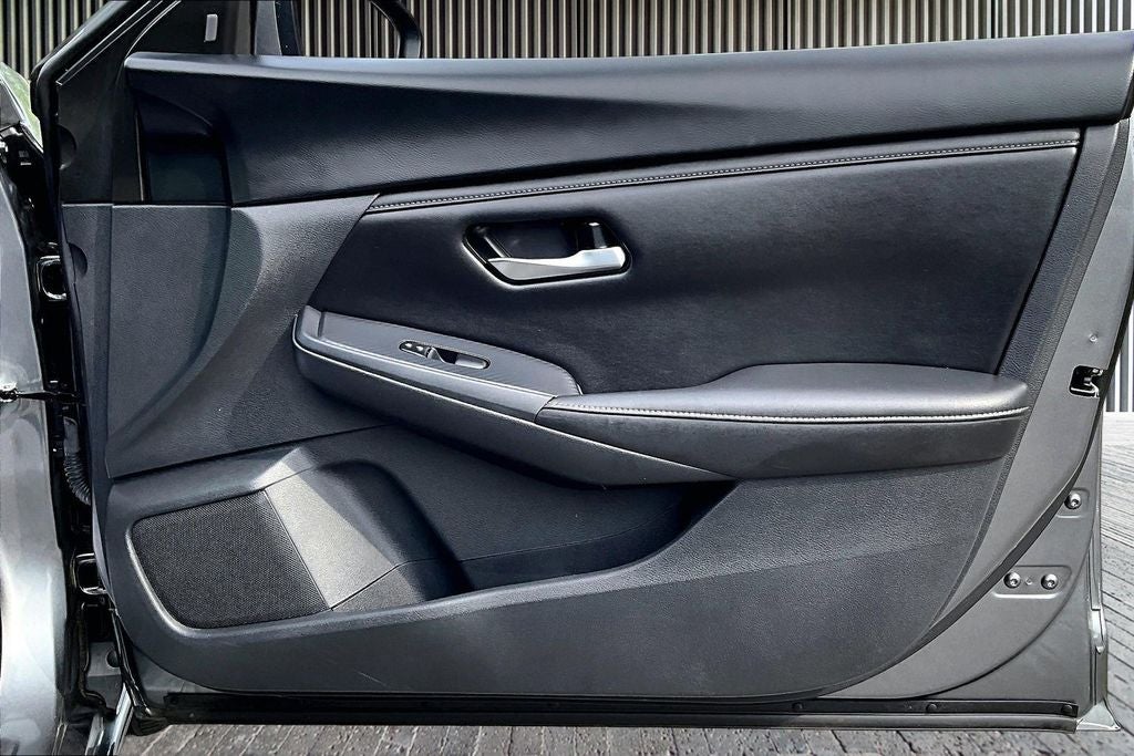 2023 Nissan Sentra SV Xtronic CVT