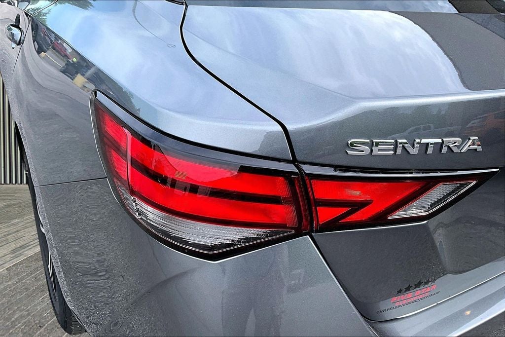 2023 Nissan Sentra SV Xtronic CVT
