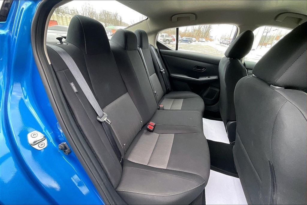 2024 Nissan Sentra SV Xtronic CVT