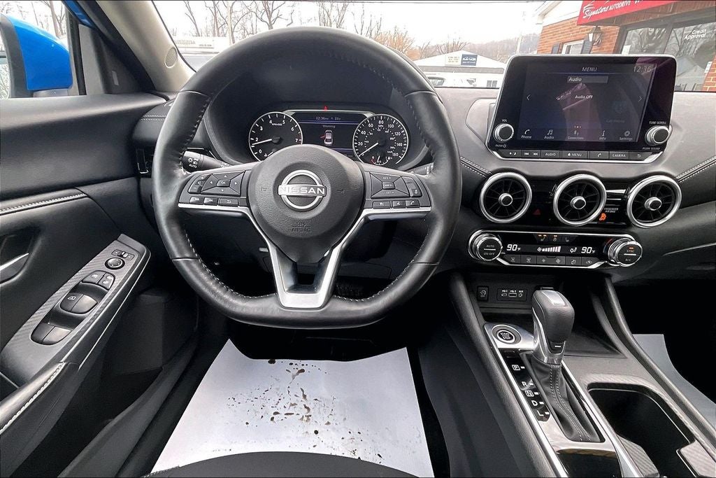 2024 Nissan Sentra SV Xtronic CVT