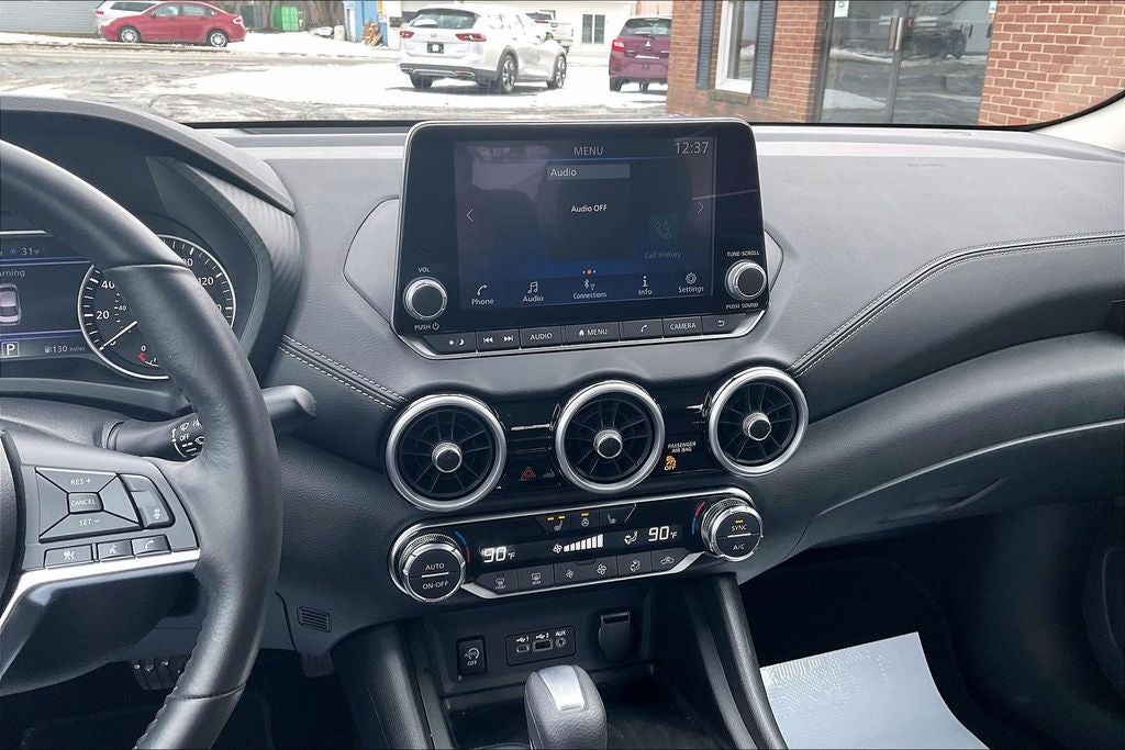 2024 Nissan Sentra SV Xtronic CVT