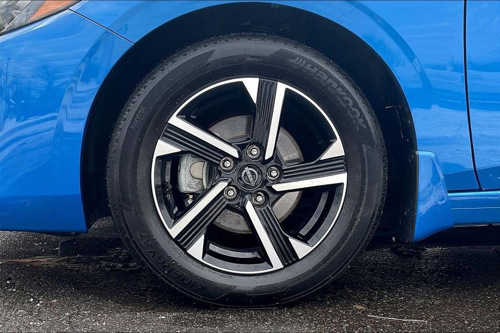 2024 Nissan Sentra SV Xtronic CVT