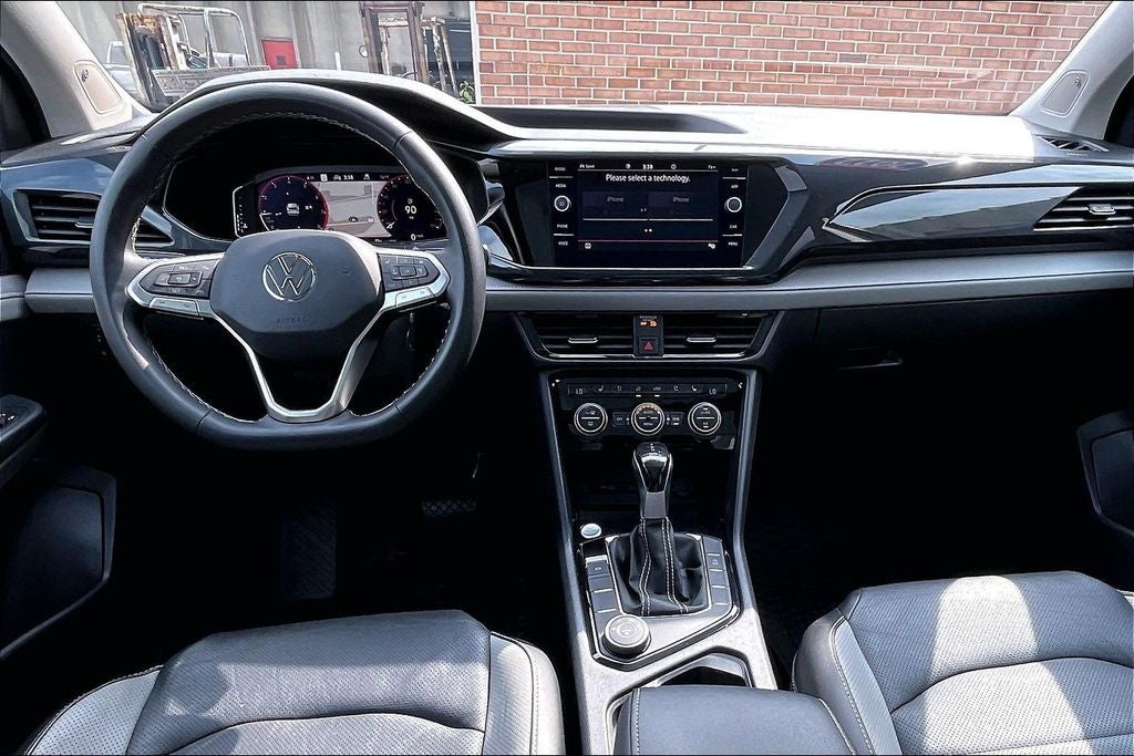 2022 Volkswagen Taos SEL