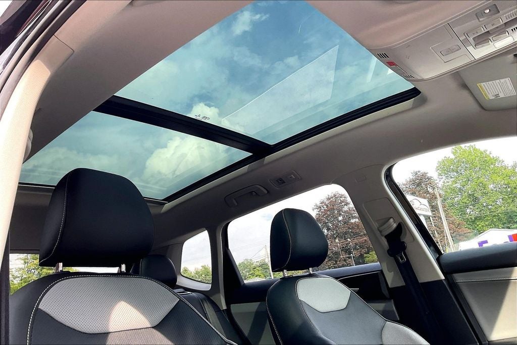 2022 Volkswagen Taos SEL