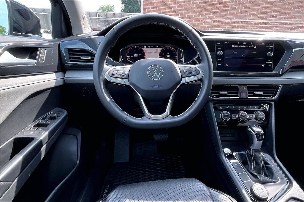 2022 Volkswagen Taos SEL