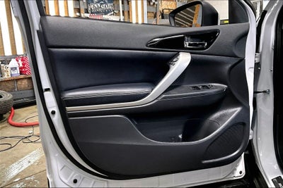 2023 Mitsubishi Eclipse Cross SE w/PanoRoof