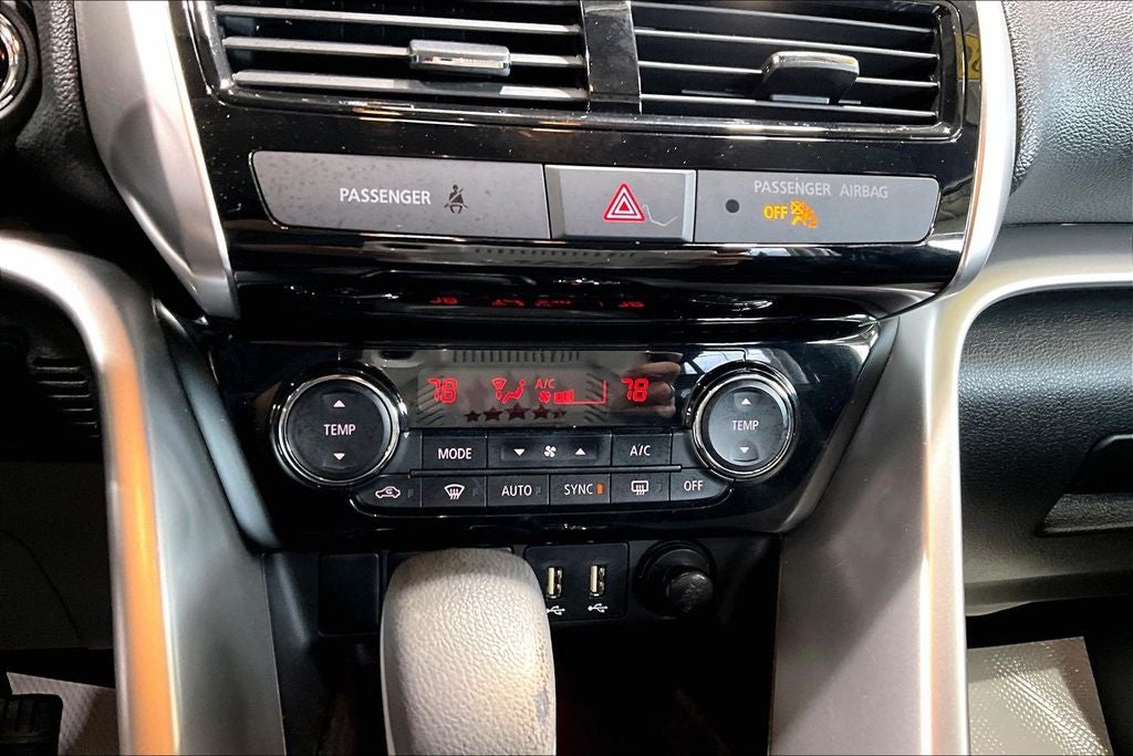 2023 Mitsubishi Eclipse Cross SE w/PanoRoof