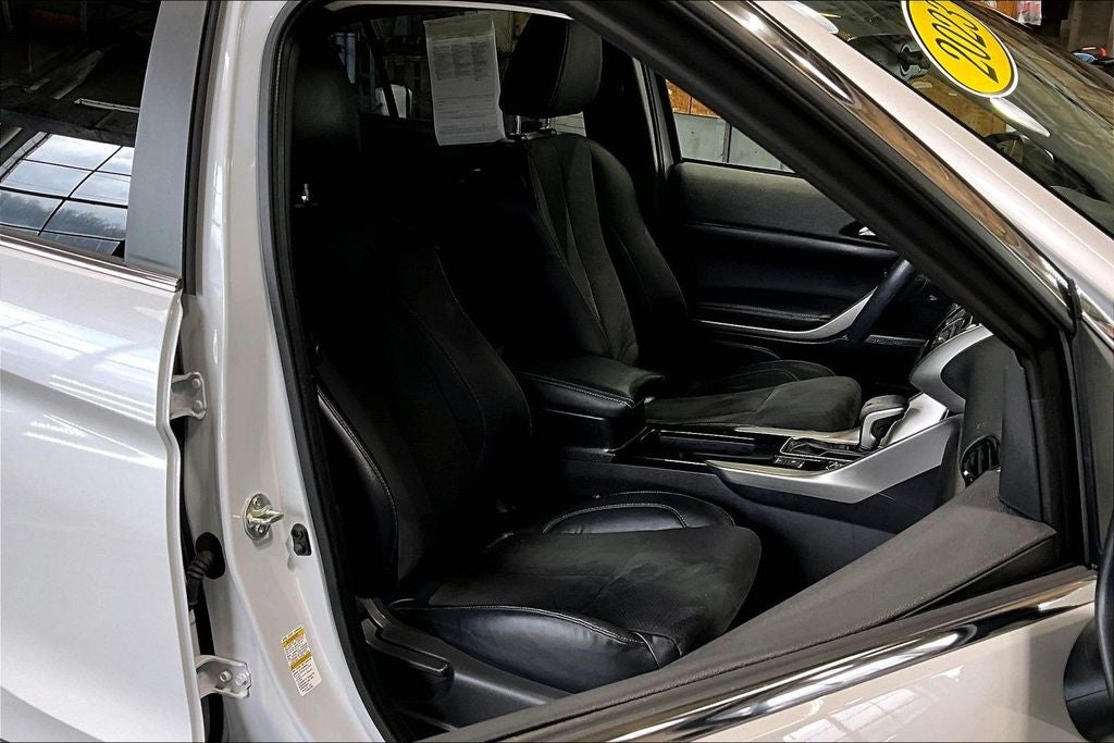 2023 Mitsubishi Eclipse Cross SE w/PanoRoof