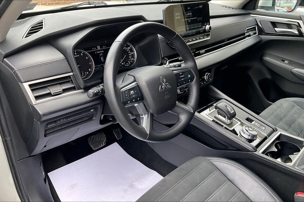 2023 Mitsubishi Outlander SE 2.5 S-AWC