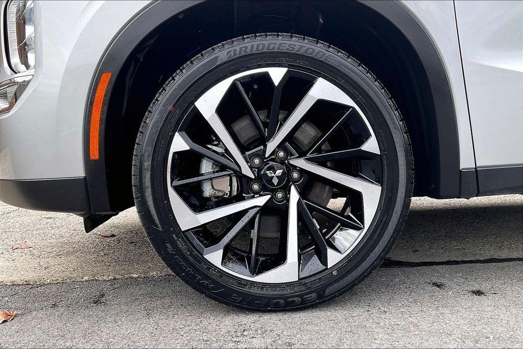 2023 Mitsubishi Outlander SE 2.5 S-AWC