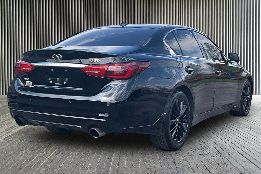 2022 INFINITI Q50 LUXE AWD