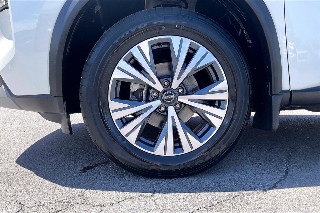 2023 Nissan Rogue SV Intelligent AWD