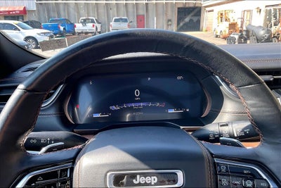 2023 Jeep Grand Cherokee Summit
