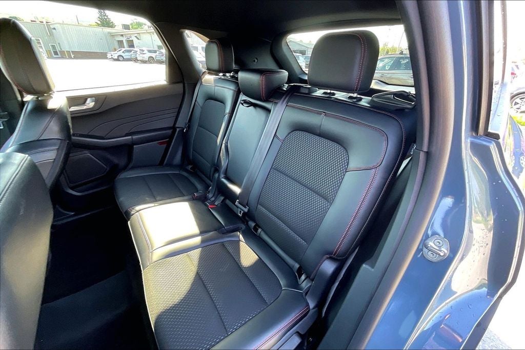 2025 Ford Escape ST-Line Select