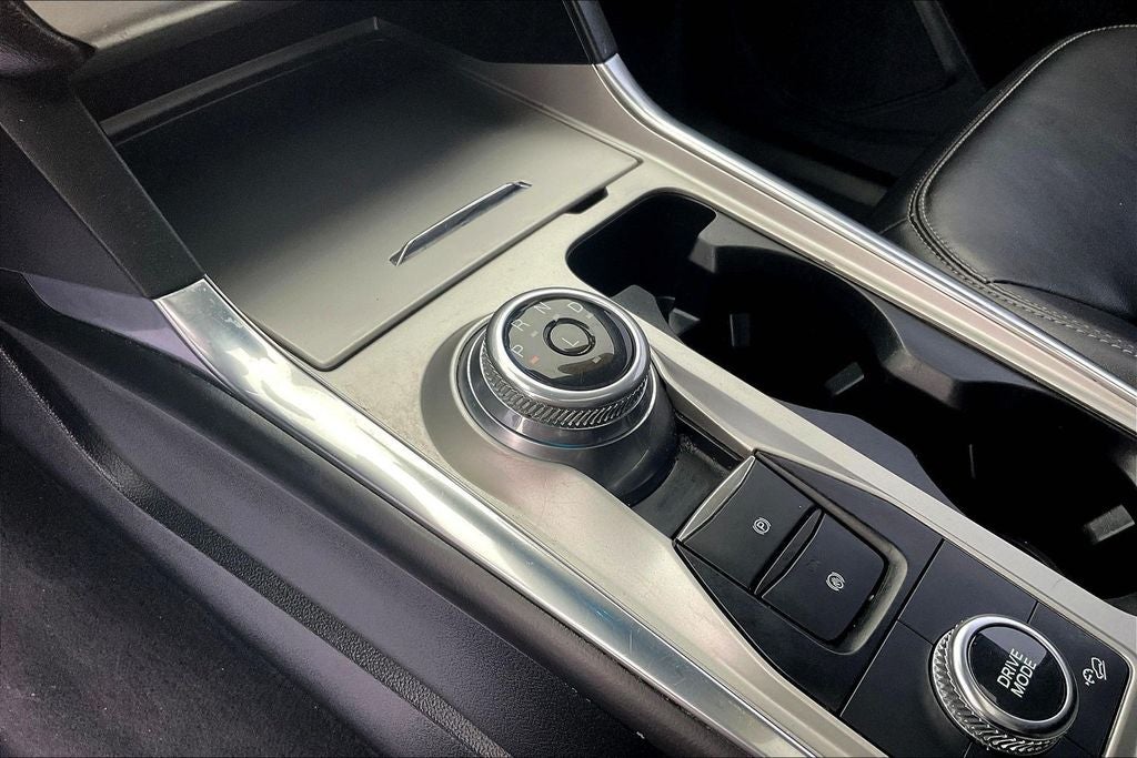 2022 Ford Explorer XLT w/PanoRoof