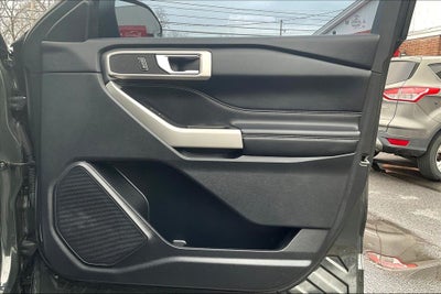 2022 Ford Explorer XLT w/PanoRoof