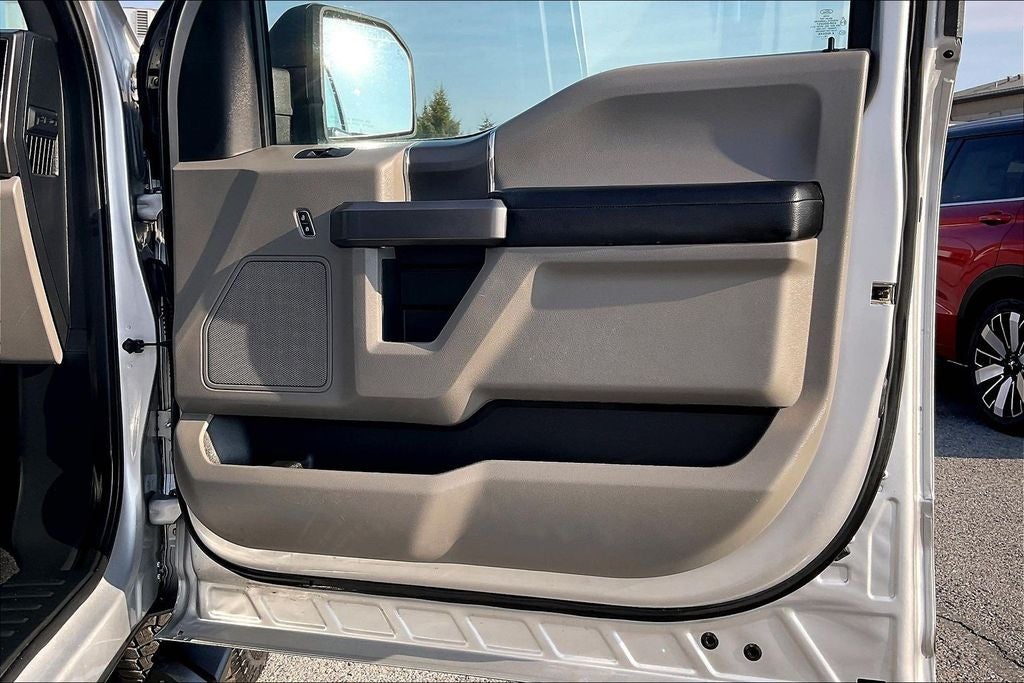 2019 Ford F-150 XLT FX4