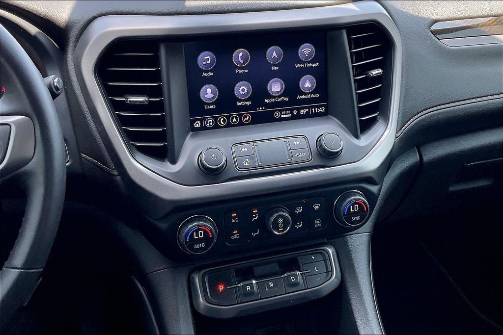 2023 GMC Acadia AT4