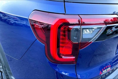 2023 GMC Acadia SLE Elevation