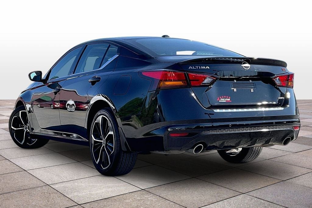 2023 Nissan Altima 2.5 SR Premium AWD