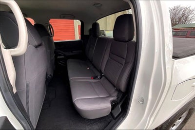 2024 Nissan Frontier S w/Tech