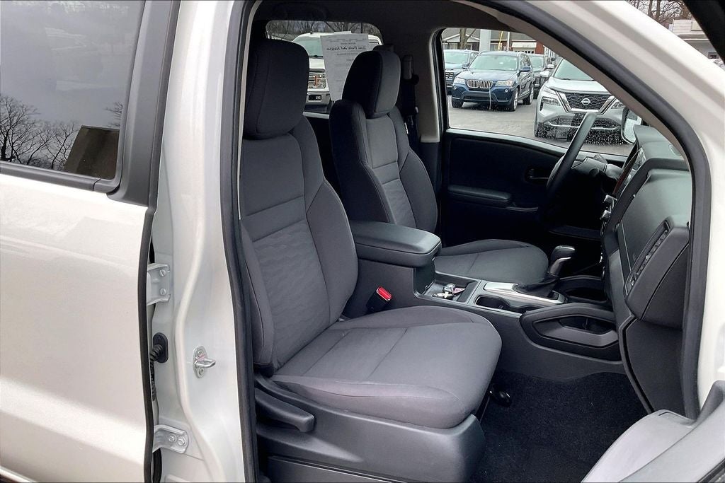 2024 Nissan Frontier S w/Tech