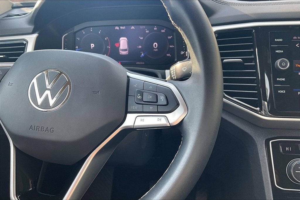 2023 Volkswagen Atlas 2.0T SE w/Technology