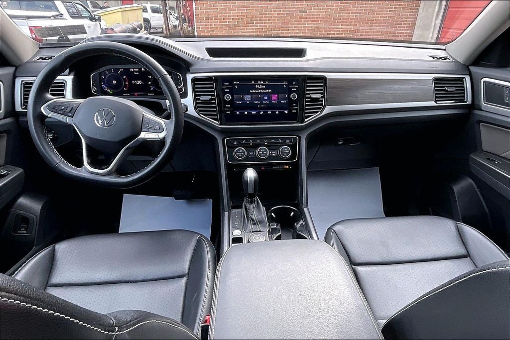 2022 Volkswagen Atlas 3.6L V6 SE w/Technology