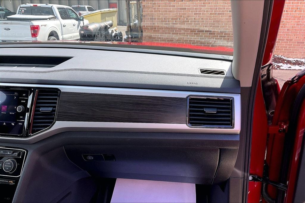 2022 Volkswagen Atlas 3.6L V6 SE w/Technology