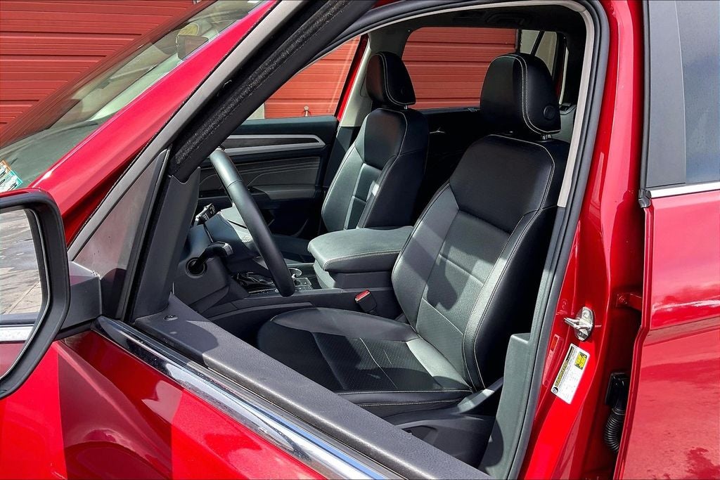 2022 Volkswagen Atlas 3.6L V6 SE w/Technology