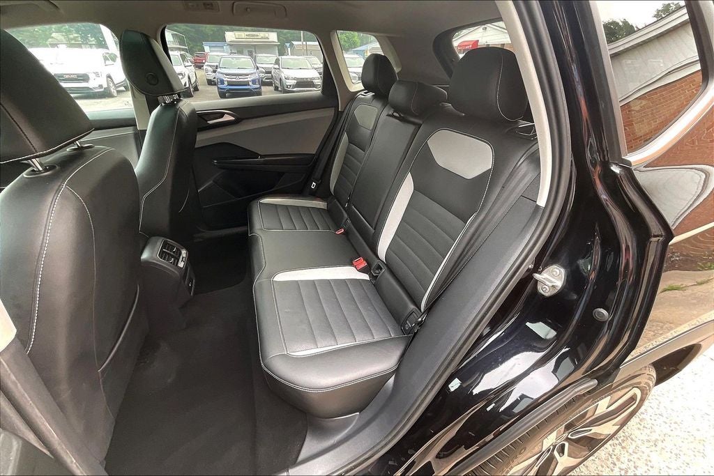 2023 Volkswagen Taos 1.5T SEL