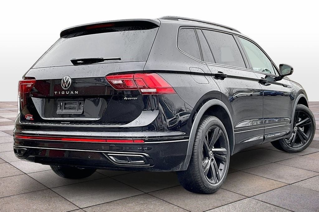 2023 Volkswagen Tiguan 2.0T SE R-Line Black
