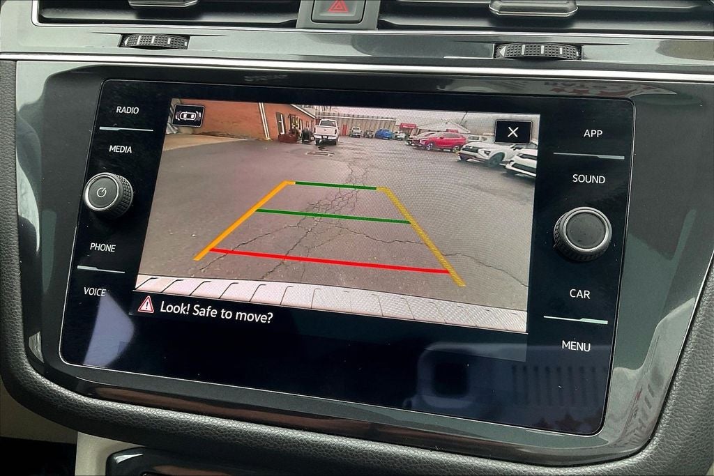 2023 Volkswagen Tiguan 2.0T SE