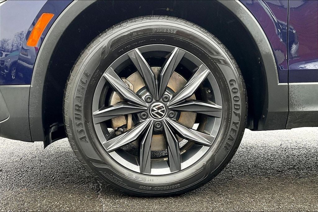 2023 Volkswagen Tiguan 2.0T SE