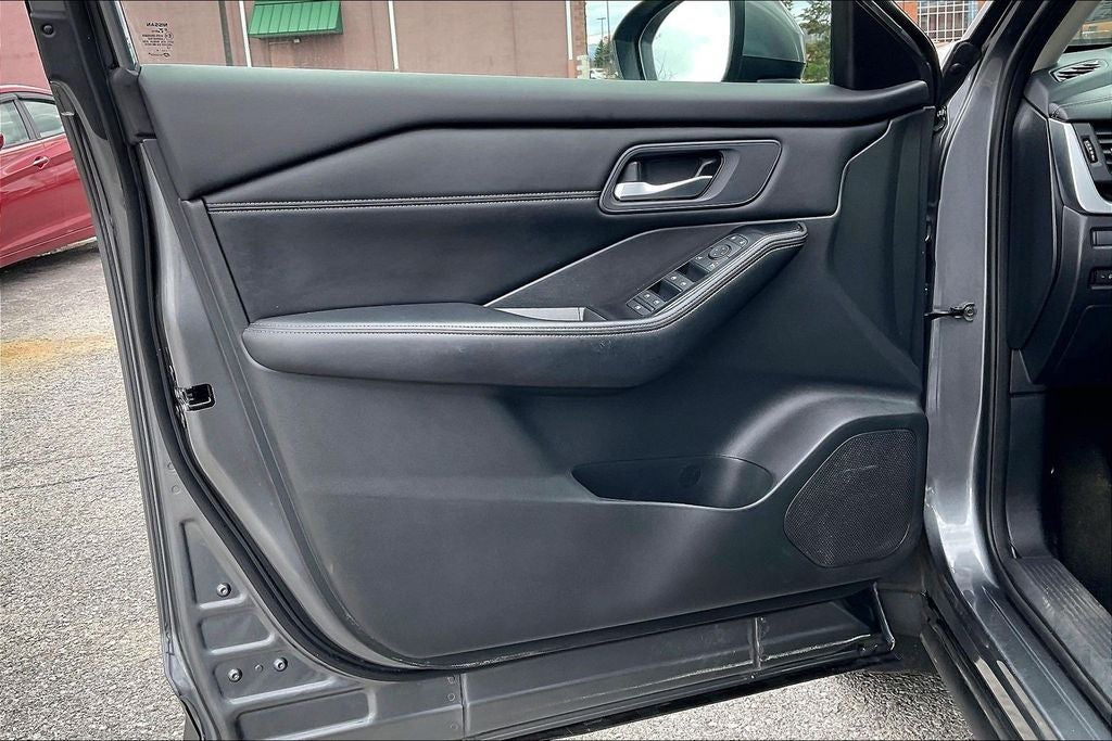 2024 Nissan Rogue SV Premium