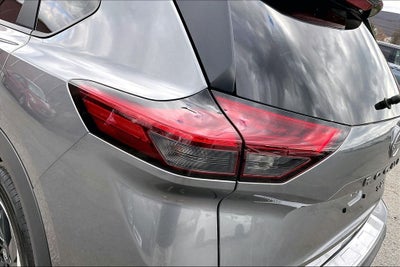 2024 Nissan Rogue SV Premium