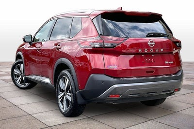 2023 Nissan Rogue SL Premium