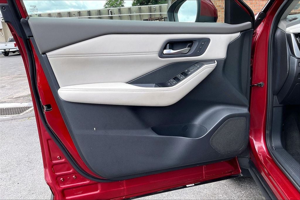 2023 Nissan Rogue SL Premium