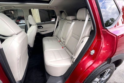 2023 Nissan Rogue SL Premium