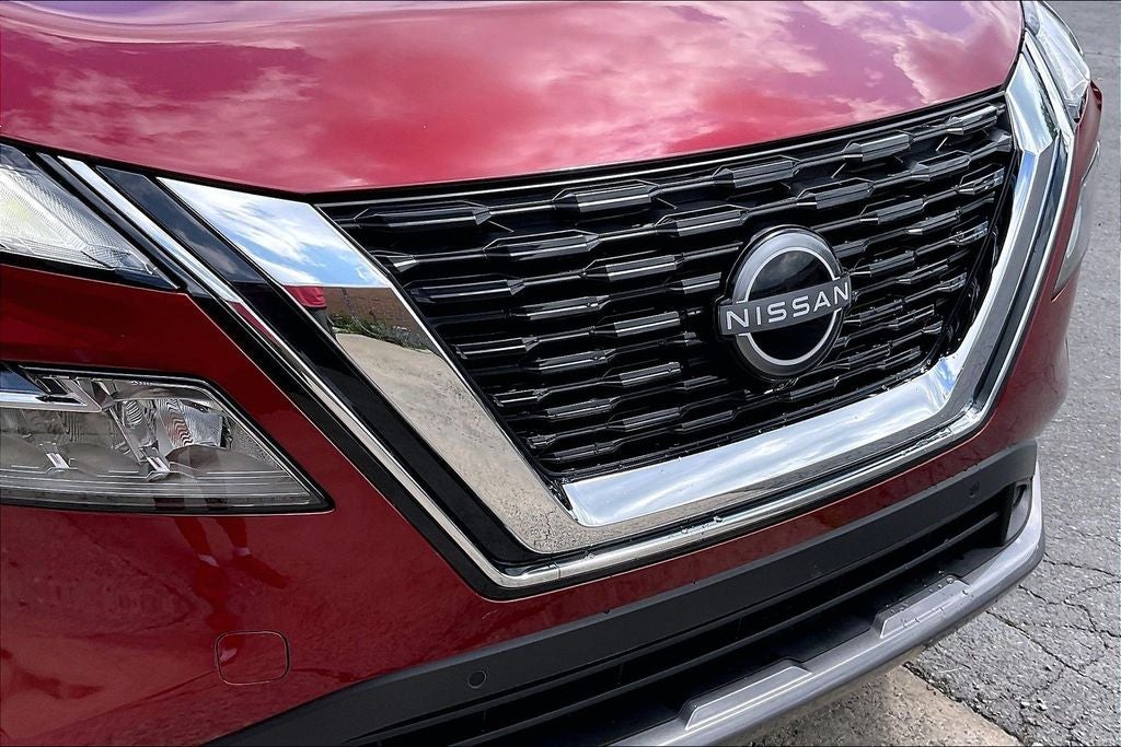 2023 Nissan Rogue SL Premium