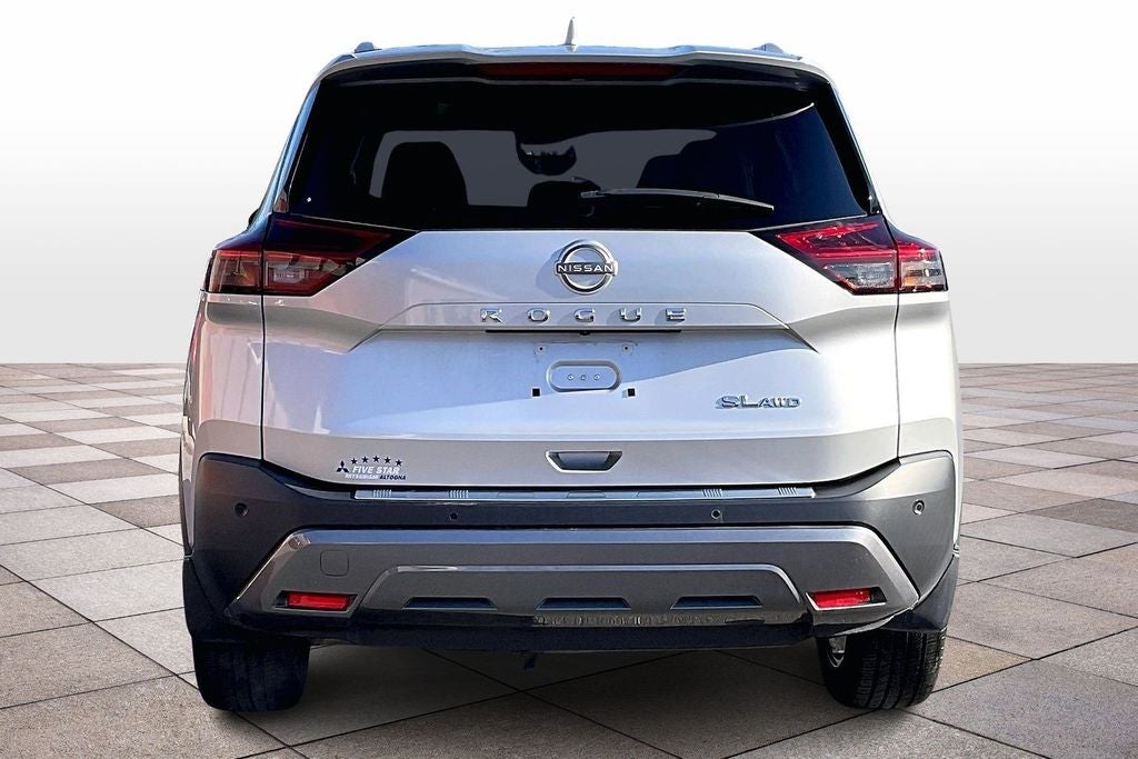 2022 Nissan Rogue SL Premium