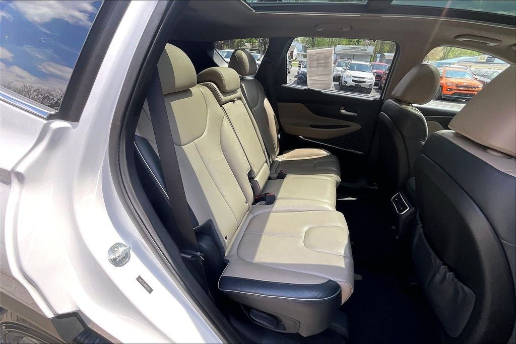 2021 Hyundai Santa Fe SEL Premium