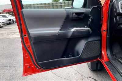2016 Toyota Tacoma SR5