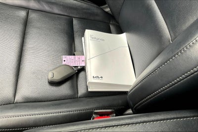 2023 Kia Telluride LX