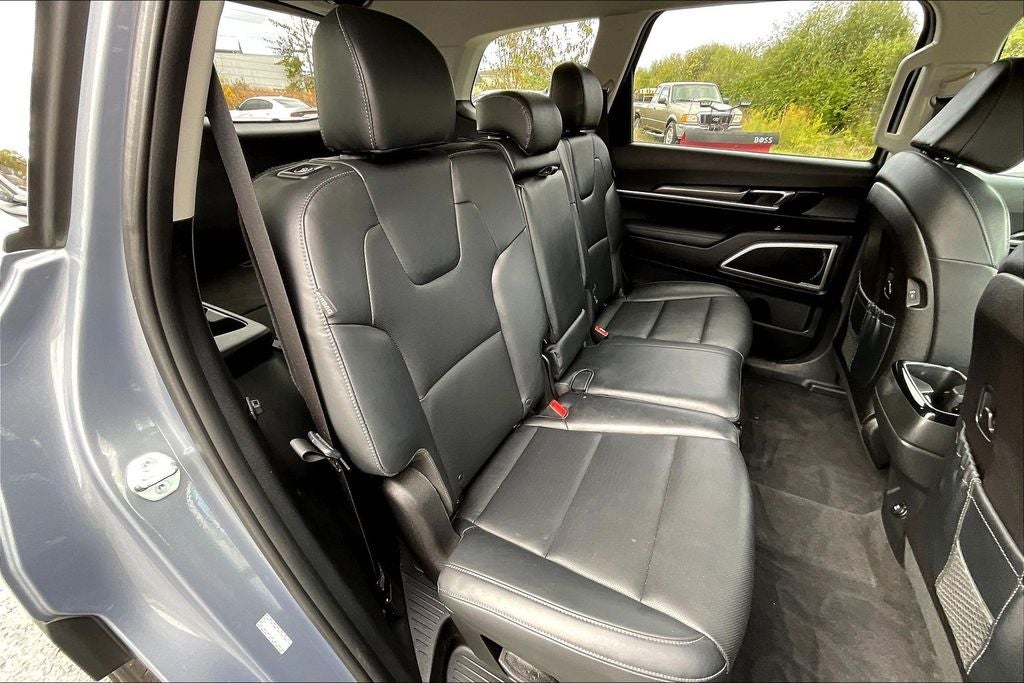 2023 Kia Telluride LX